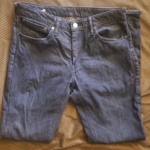 Dark blue Levi jeans